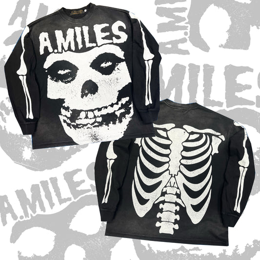 A. Miles “Skull & Bones” Long Sleeve Tee - Charcoal